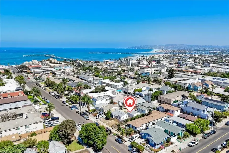 4918-4920 Del Monte Avenue, San Diego, CA 92107 - #3