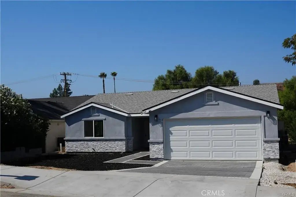 315 Davis, Lake Elsinore, CA 92530 - #1