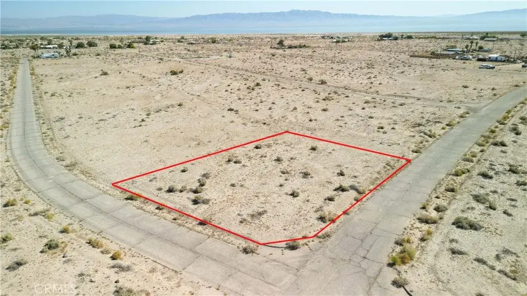 2710 Henshaw, Thermal, CA 92274 - #1