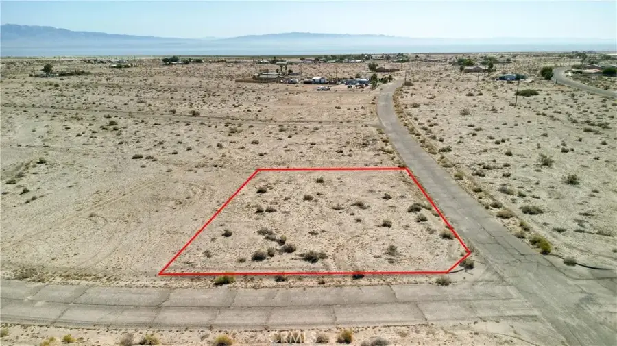 2710 Henshaw, Thermal, CA 92274 - #2