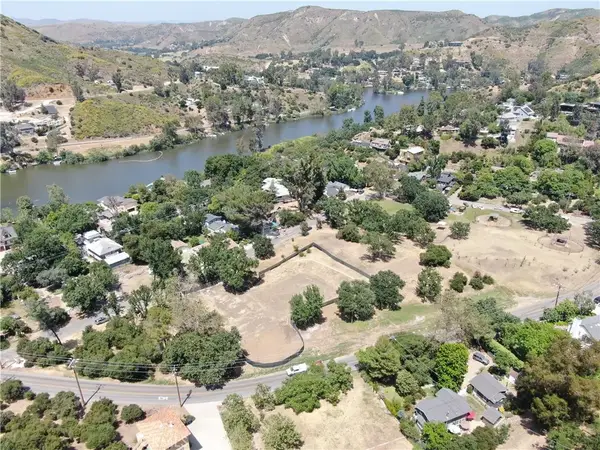 29153 Crags, Agoura Hills, CA 91301