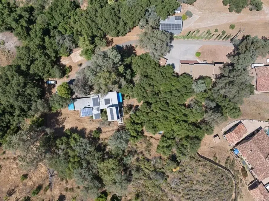 1529 Cloverdale Road, Escondido, CA 92027 - Image #2