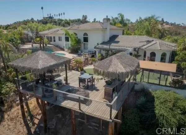 30427 Circle R Lane, Valley Center, CA 92082