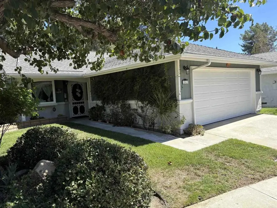 2012 Cottage Way, Vista, CA 92081 - Image #2