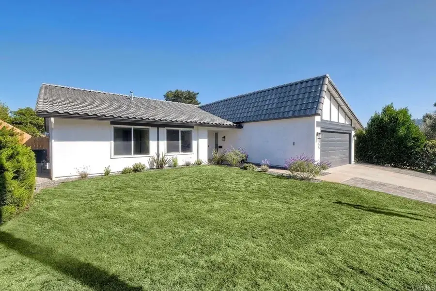 16955 Vinaruz Place, San Diego, CA 92128 - Image #3