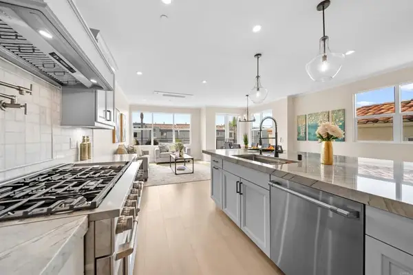 812 N Cleveland Street #3, Oceanside, CA 92054