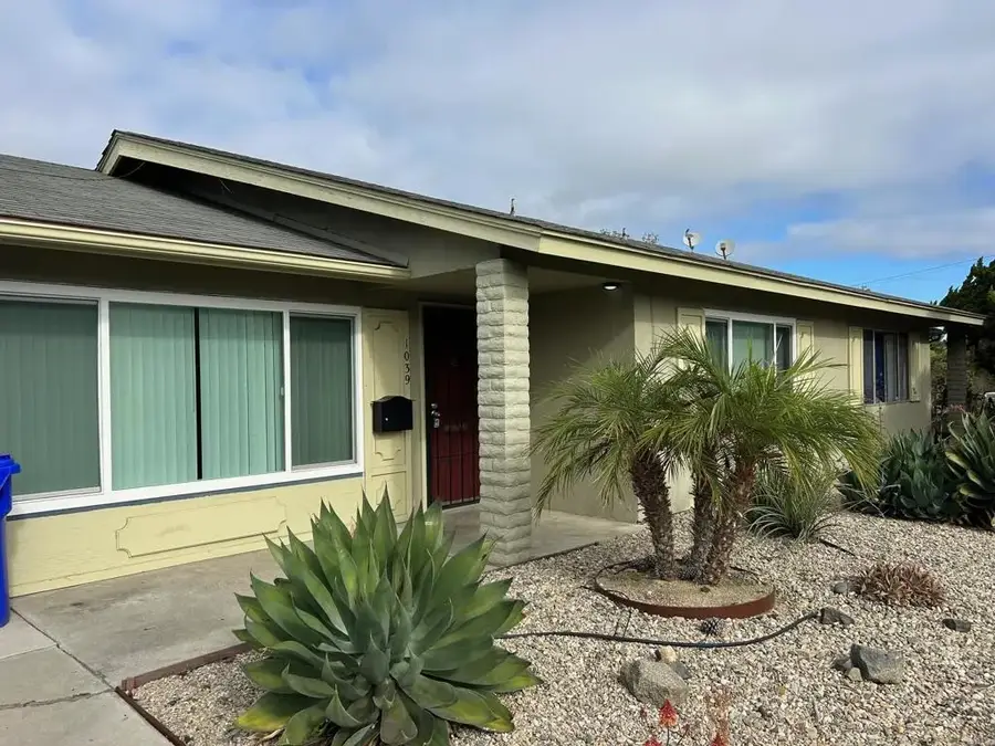 1045 Meadowlake Drive, Vista, CA 92084 - Image #3