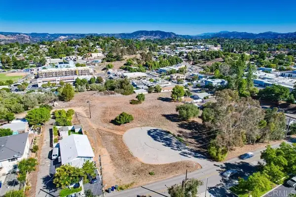 502 E Elder, Fallbrook, CA 92028