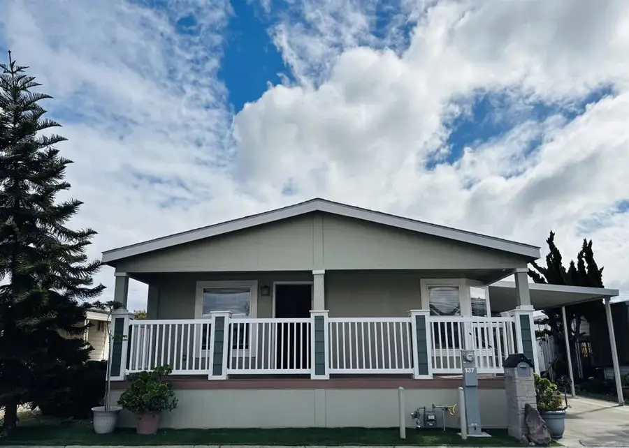 1010 E Bobier #137, Vista, CA 92084 - Image #2