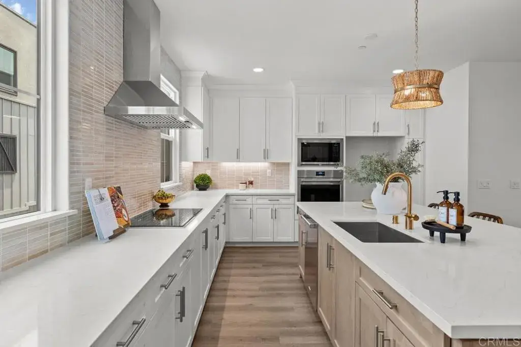 2555 Elderberry Lane, Carlsbad, CA 92008 - Image #1