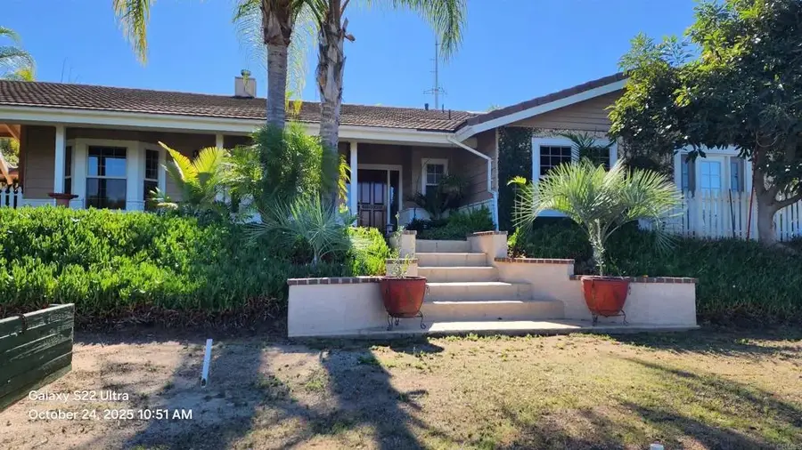 351 Sheila Lane, Fallbrook, CA 92028 - Image #2