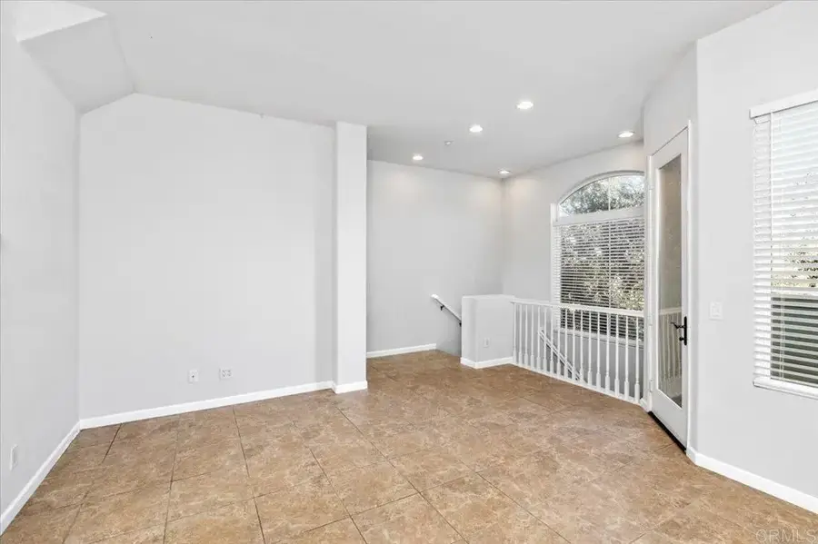 404 Almond Road, San Marcos, CA 92078 - Image #3