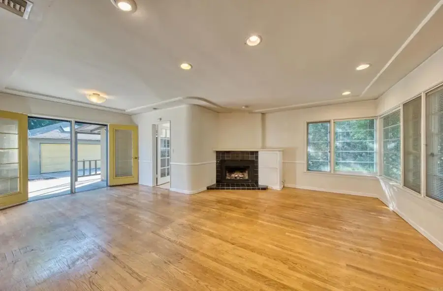 444 N Myrtle Ave, Monrovia, CA 91016 - Image #3