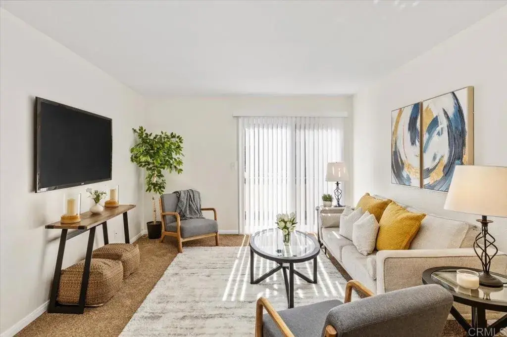 868 E Alvarado Street #27, Fallbrook, CA 92028 - Image #1