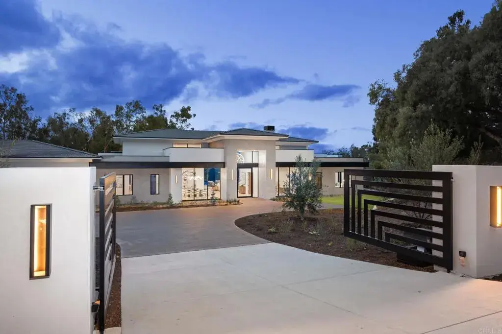 5471 La Crescenta, Rancho Santa Fe, CA 92067 - Image #1