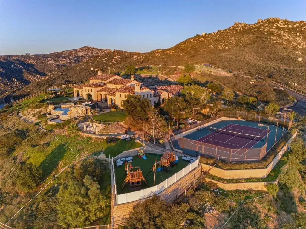 18000 Sunset Point Road, Poway, CA 92064 - Image #1