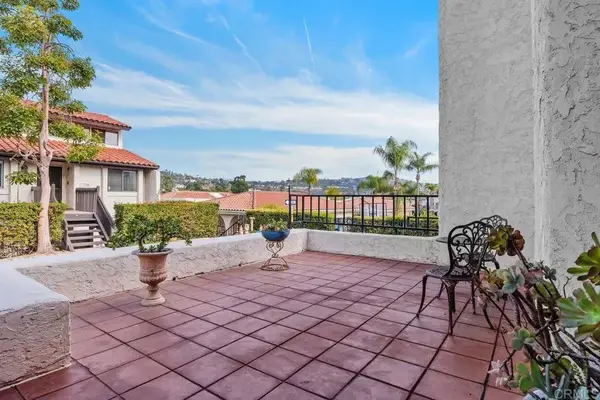 2506 Navarra Drive #618, Carlsbad, CA 92009