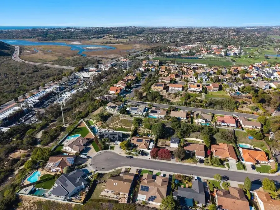 2002 Ladera Court, Carlsbad, CA 92009 - Image #3