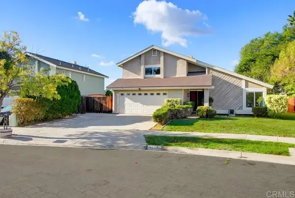 1237 Armstrong Circle, Escondido, CA 92027