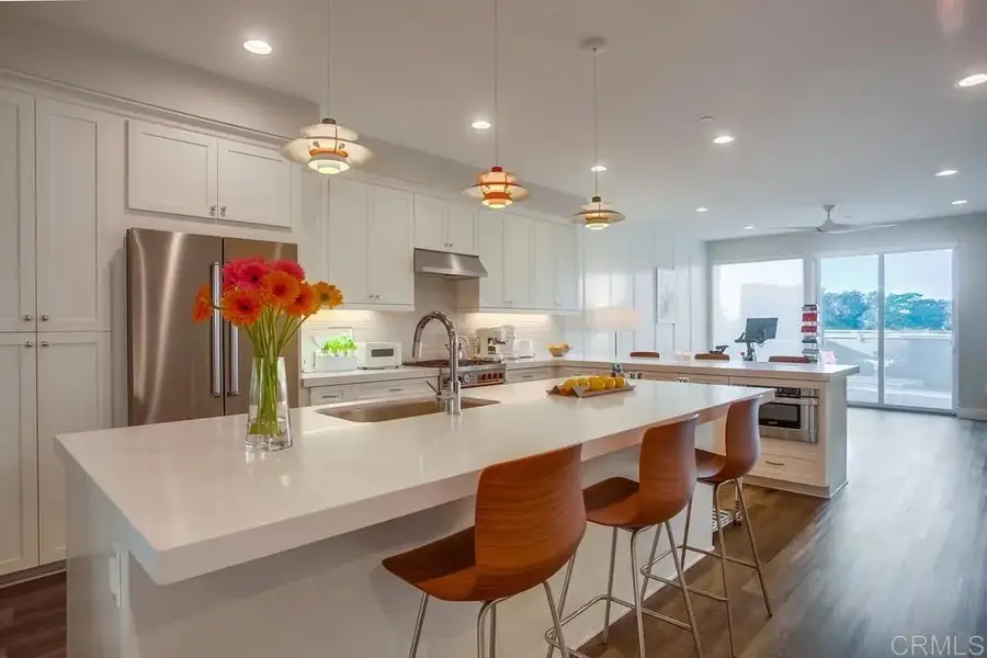 725 Grand Avenue, Carlsbad, CA 92008 - Image #3