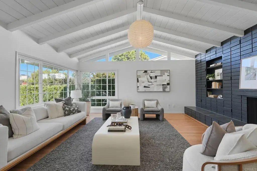 1501 Chatsworth Boulevard, San Diego, CA 92107 - Image #1