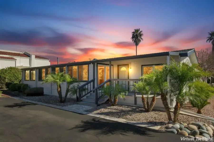 525 W El Norte Pkwy #302, Escondido, CA 92026 - Image #2