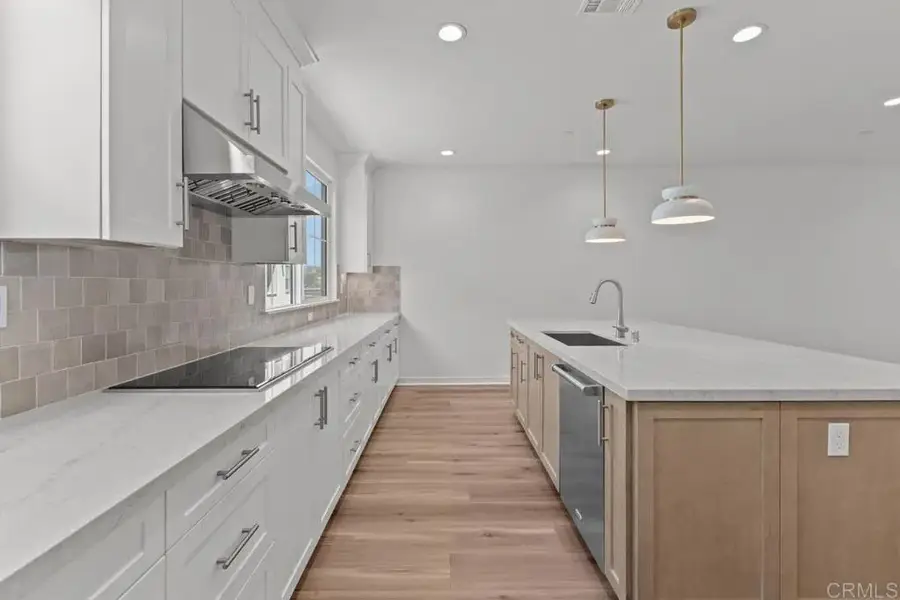 2536 Elderberry Lane, Carlsbad, CA 92008 - Image #2