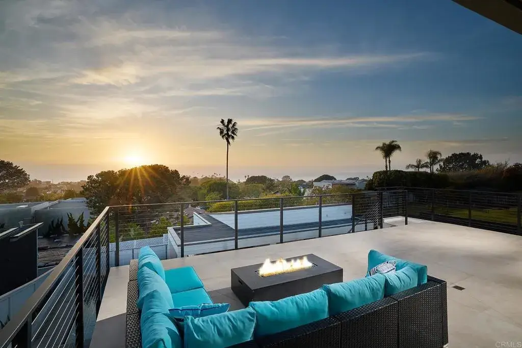 537 N Granados Avenue, Solana Beach, CA 92075 - Image #1