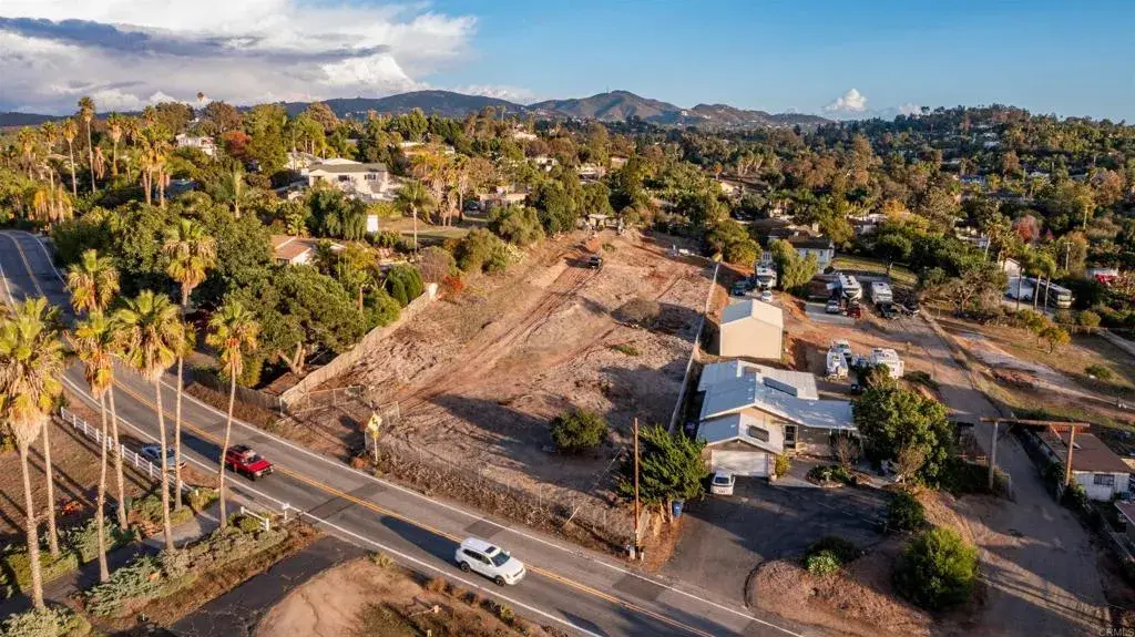 291 Osborne, Vista, CA 92084 - #1