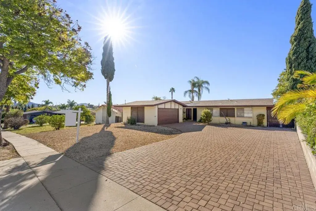 6852 Jackson, San Diego, CA 92119 - Image #1