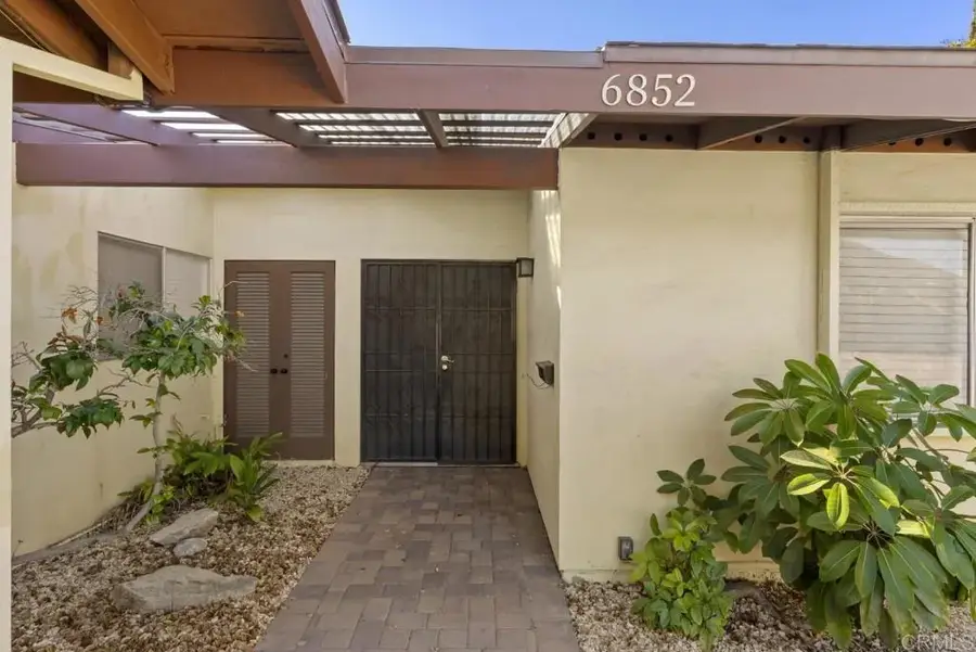 6852 Jackson, San Diego, CA 92119 - Image #3