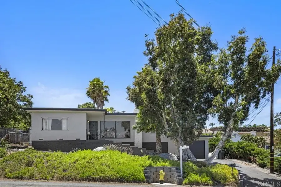 1001 Ontario St, Escondido, CA 92025 - Image #3