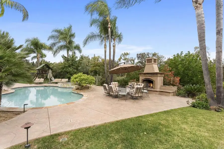 7098 Via Monalex, Rancho Santa Fe, CA 92067 - #3