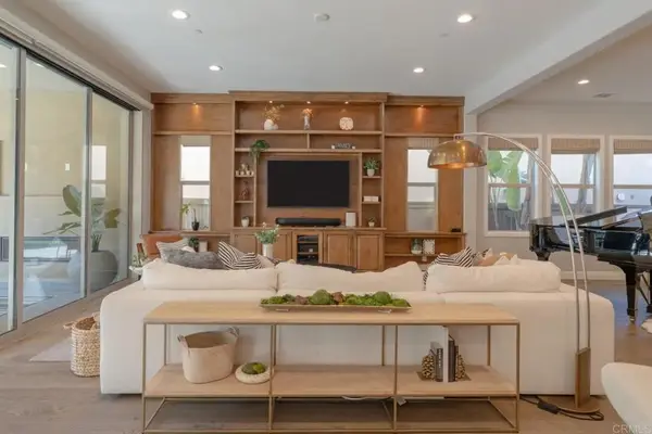 15899 Pomerol Ln, San Diego, CA 92127