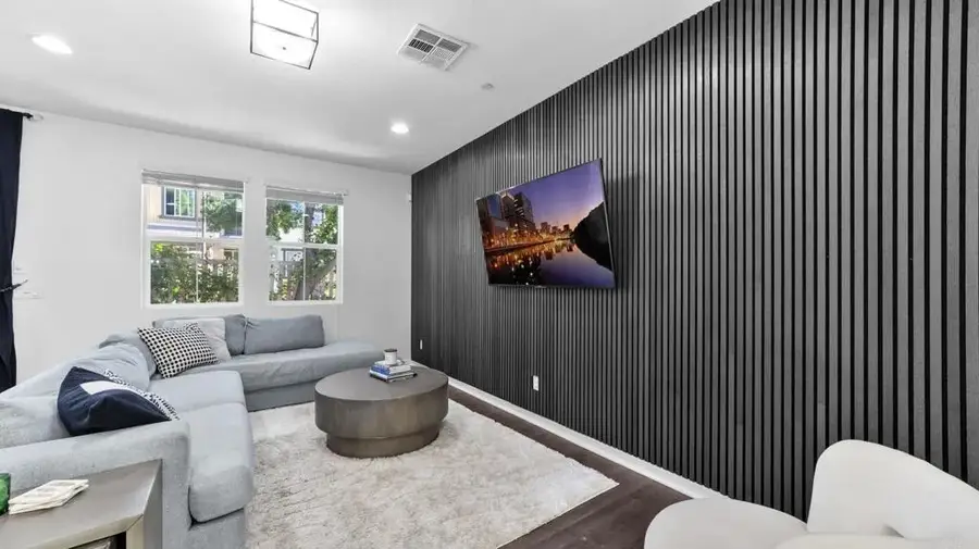 560 Moonlight Drive, San Marcos, CA 92069 - Image #3