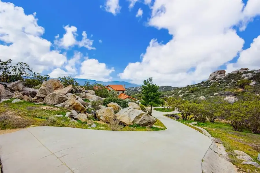 42055 Canyonside Court, Aguanga, CA 92536 - Image #2