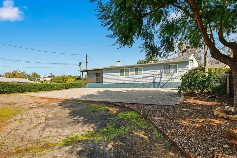 1736 San Pasqual Valley Road, Escondido, CA 92027 - Image #2