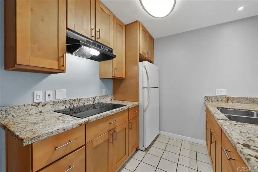 8022 Linda Vista Road #1H, San Diego, CA 92111 - #2