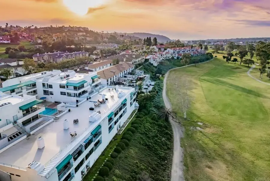 2552 Navarra Drive #F, Carlsbad, CA 92009 - Image #2