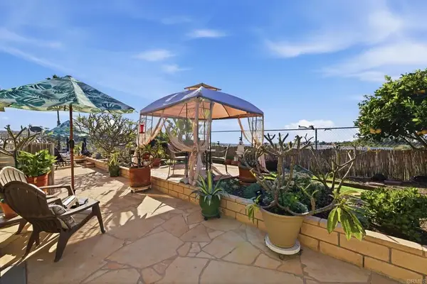 1930 W San Marcos #204, San Marcos, CA 92078