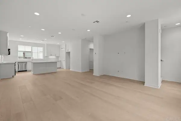 2524 Chamomile Lane, Carlsbad, CA 92008