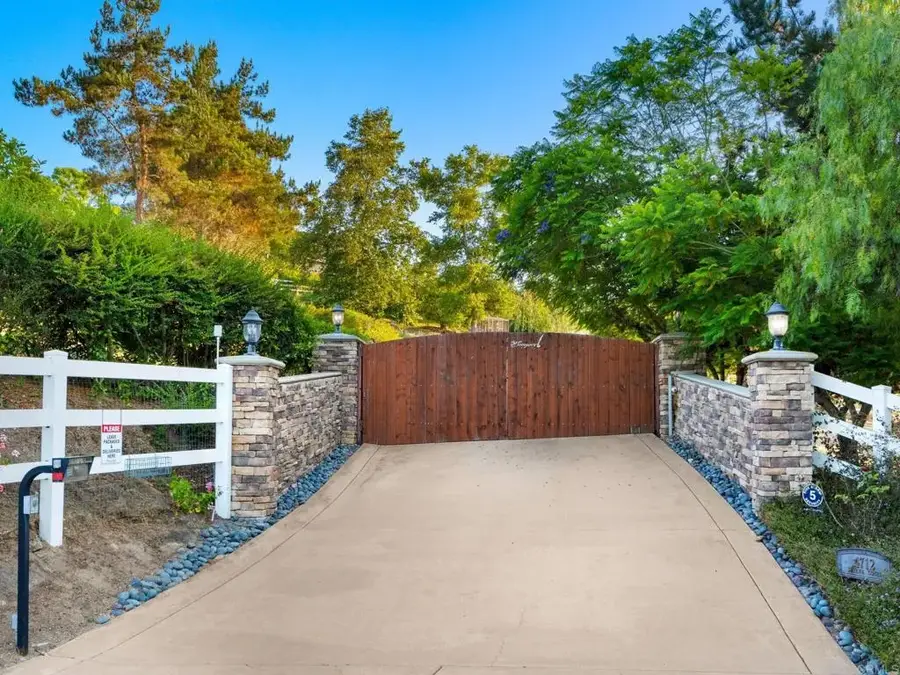 4712 Briana Court, Fallbrook, CA 92028 - #2
