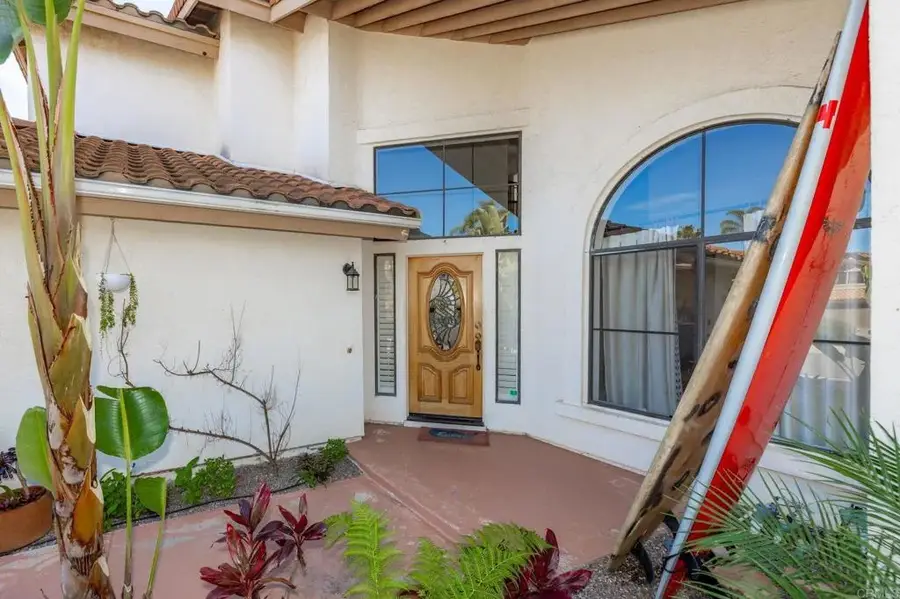 1977 White Birch Drive, Vista, CA 92081 - Image #2