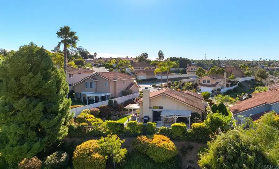 1684 Countryside Dr, Vista, CA 92081 - Image #3