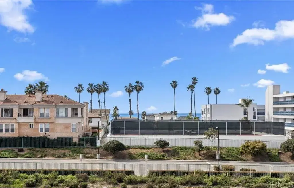 835 N Cleveland Street #E, Oceanside, CA 92054 - Image #1