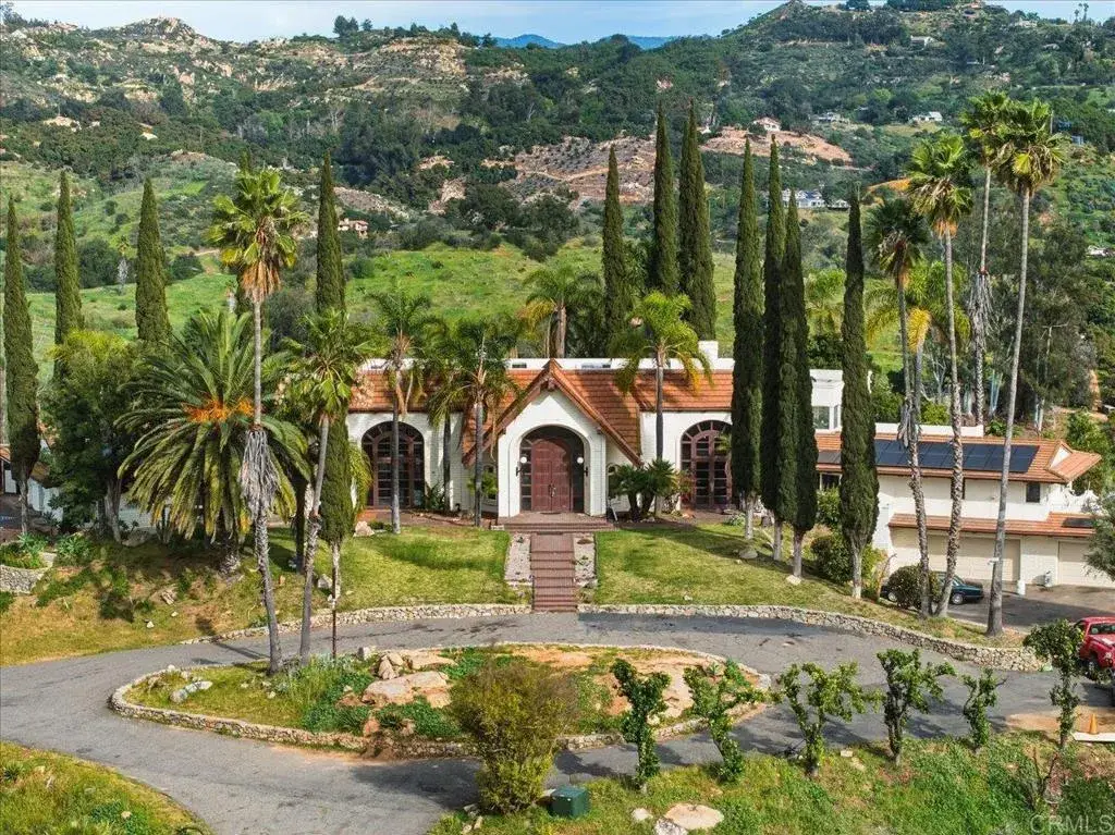 1050 Rice Canyon Rd, Fallbrook, CA 92028 - #1