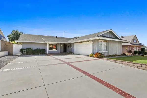 24842 Calle El Toro Grande, Lake Forest, CA 92630