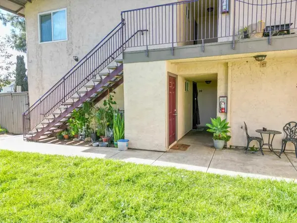 240 W Lincoln Ave #39, Escondido, CA 92026