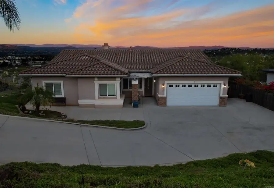 120 N Upas, Escondido, CA 92025 - #2