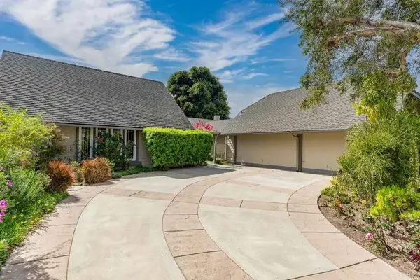 3005 Cadencia Street, Carlsbad, CA 92009